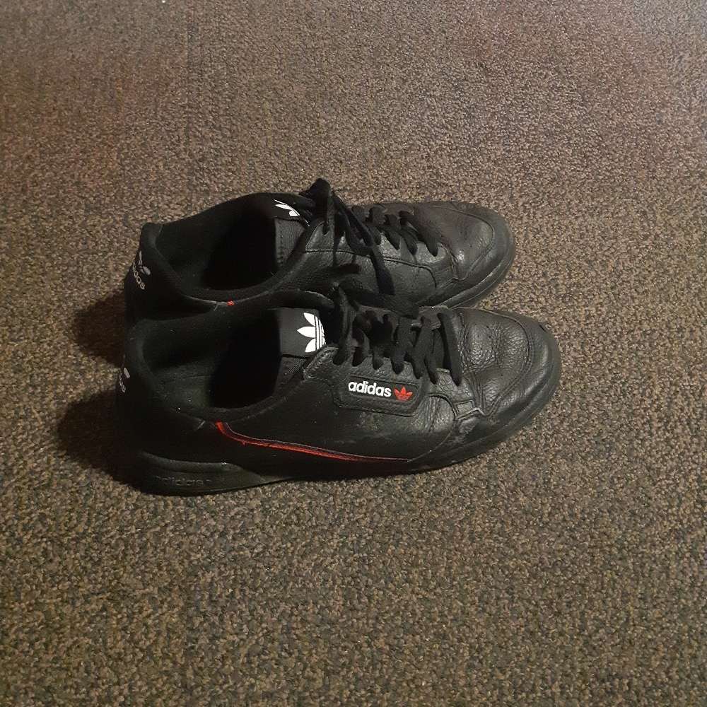 Adidas Continental 80 black shoe, size 10.5